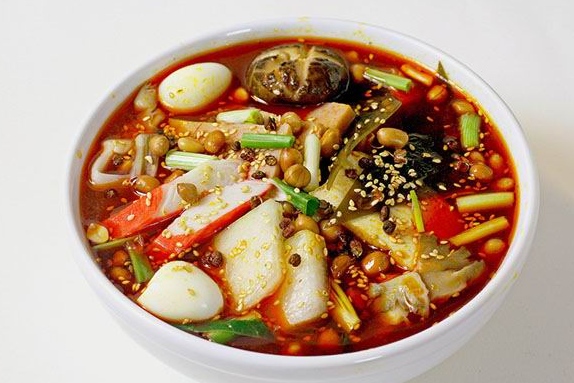 成都冒菜加盟費(fèi)，如何開(kāi)一家成功的冒菜店