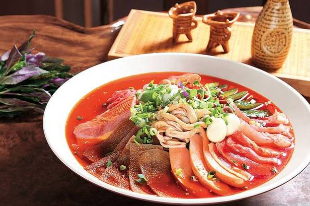 小型冒菜店的投資：費用詳解與創(chuàng)業(yè)攻略