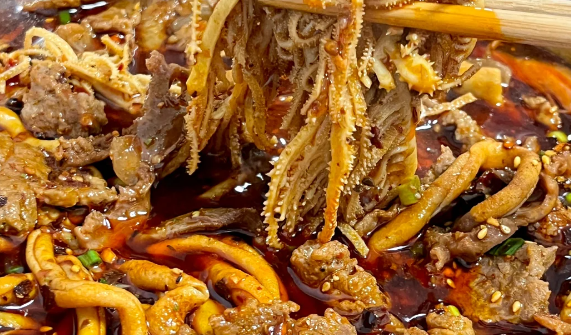 擺攤賣(mài)冒菜利潤(rùn)如何？