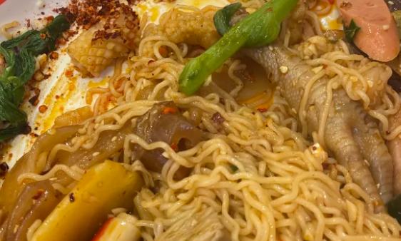 餐飲小白開店，是加盟好還是自己做好