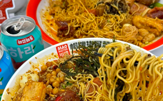 十多萬在縣城開帽牌貨冒菜店，夠嗎？
